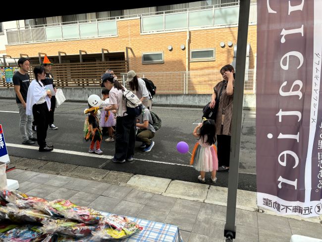 みずほ台の地域イベントでお菓子をお届けしました🎃