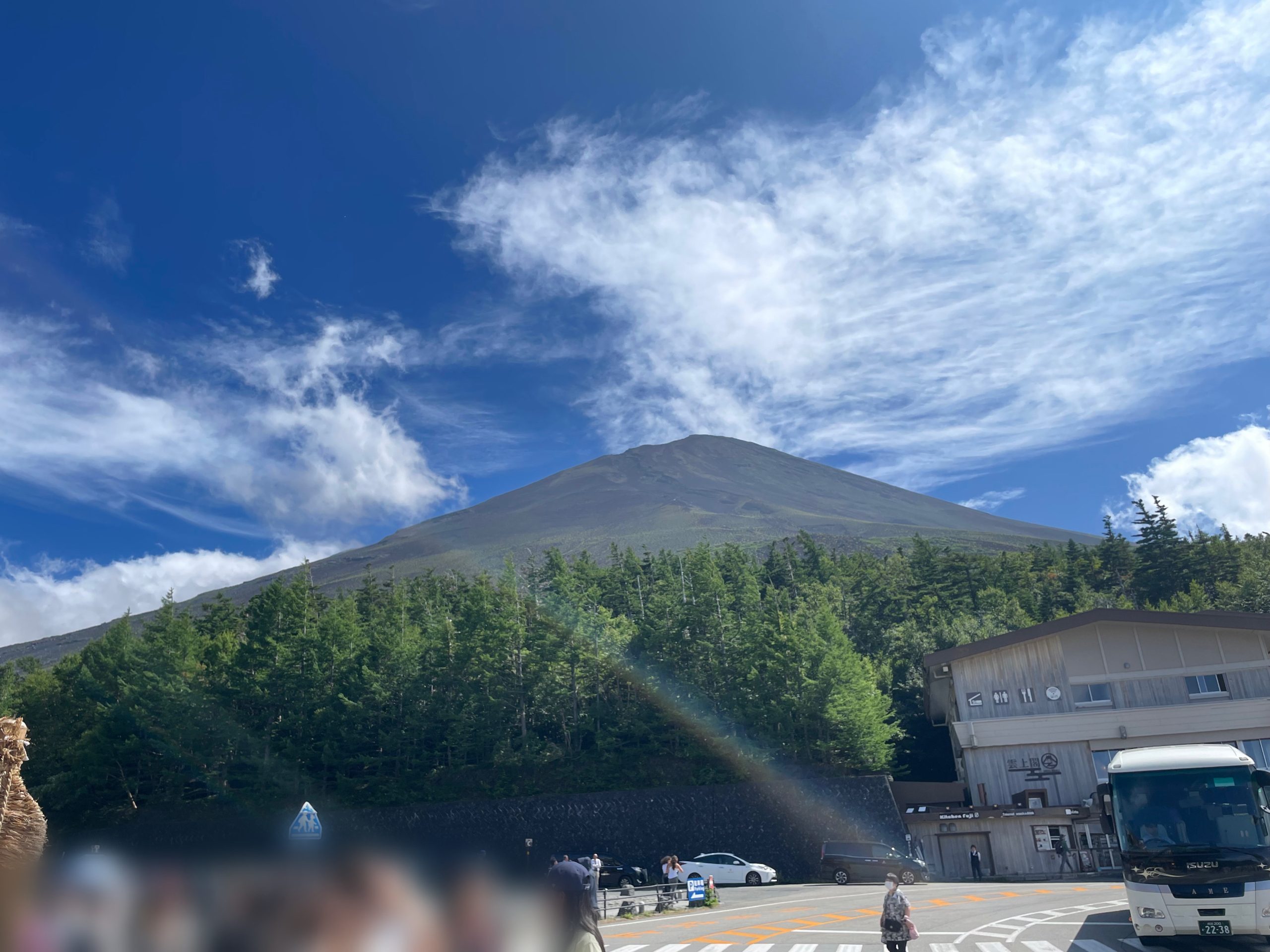 人生で一度は登りたいあの山へ🗻