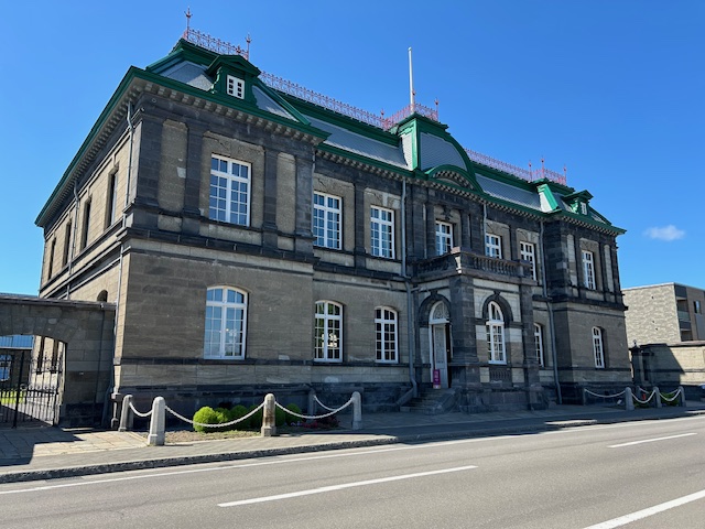 旧日本郵船を見学