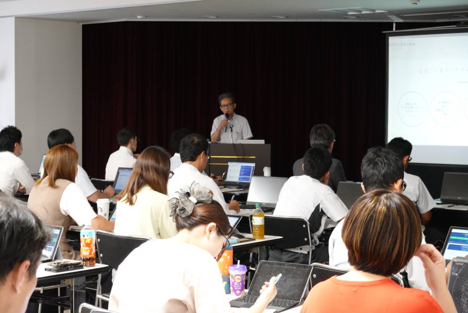 未来を創る仲間とともに