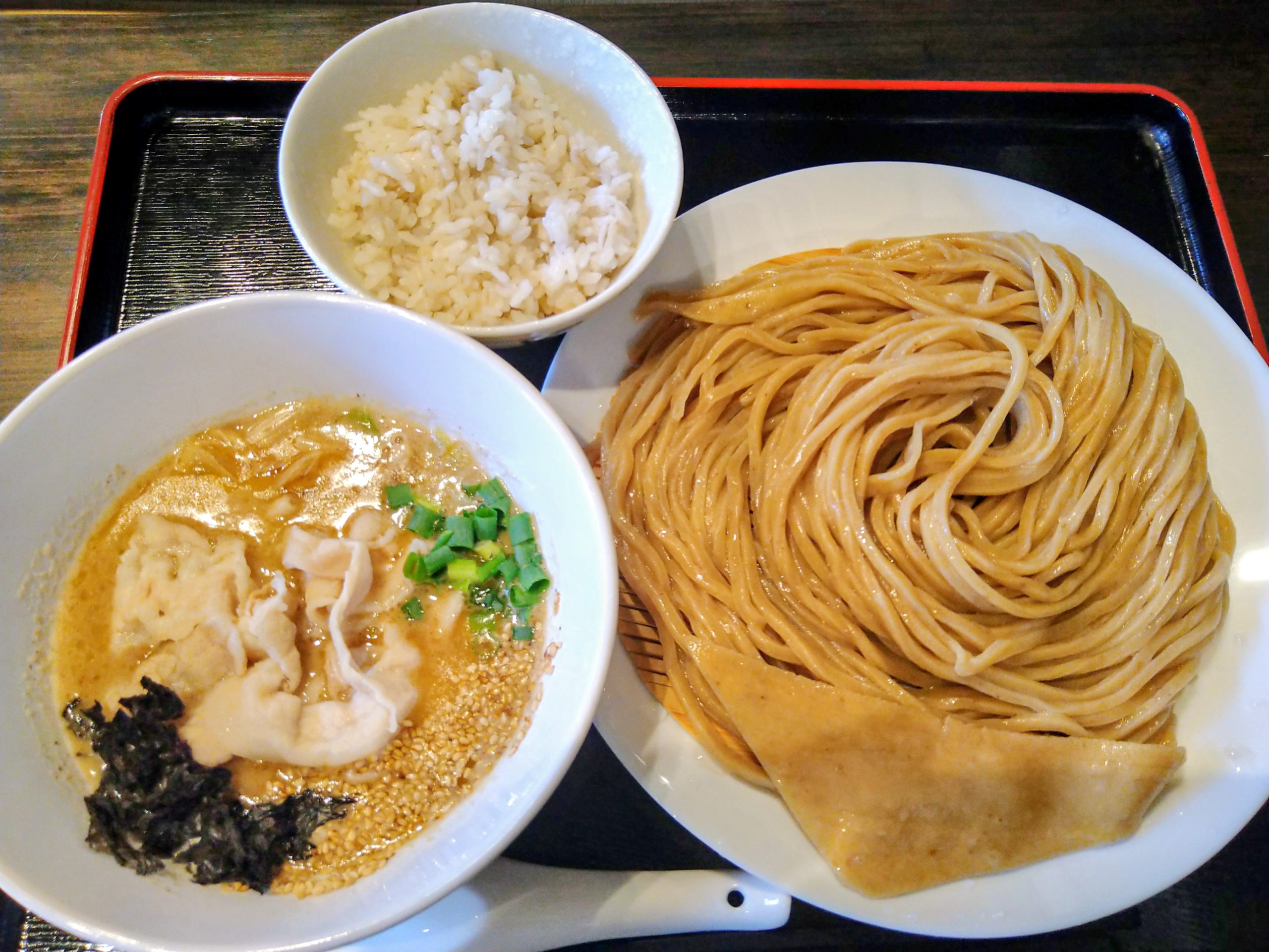 Hybrid　ーハイブリッドー