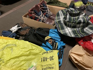 七夕飾りの製作と富士登山研修説明会