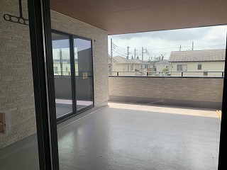 テクニカルセンターと店舗付き住宅の現場で