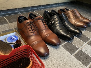 レポートと靴磨き